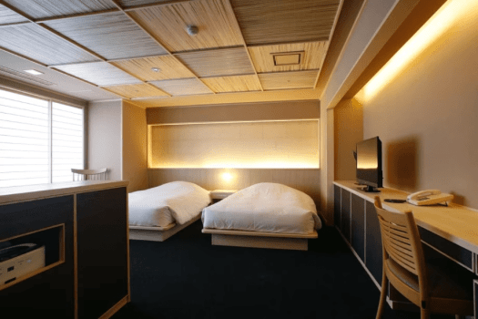 【展望風呂付洋室（60平米）一例】間取り／展望風呂、ベッドルーム