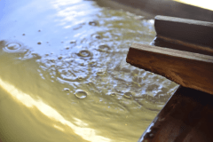 お部屋に居ながらにして源泉100％の湯浴みをお愉しみくださいませ（写真はイメージです）。
