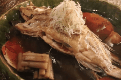 【ソイの姿煮】繊細な味を生かすよう、さっと煮てお召し上がりいただきます。