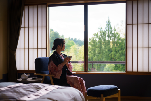 豊かな山々の眺望もお楽しみください。 豊かな山々の眺望もお楽しみください。