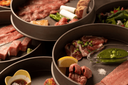 【定山渓精肉店／ご夕食一例】定山渓商店では店主こだわりの焼肉コースをご用意しております。