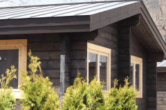 【温泉付コテージ】【風マチ温泉アパートメント】は全5棟。45平米の小さな我が家です。