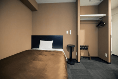 出張利用に最適な、使い勝手のよい客室