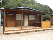 【素泊まり】広いデッキ付き！　コテージＳＡ～ＳＥ　ペット不可