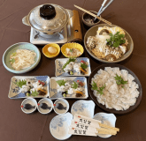 鱧すきセット（画像は３人前です）