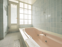 グループルーム〔バスルーム〕
※同じお部屋タイプでも間取りが異なる場合がございます