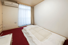 ★別棟シングル／禁煙（バス・トイレ・洗面所は共同利用）