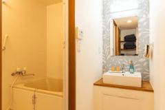 別館洋室トリプル＋ソファーベッド（洗面所＆お風呂）