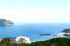 【インランド・シー・リゾート フェスパ】眺望｜瀬戸内・弓削島の内海に抱かれるように佇み、
刻々と表情を変える海と島の時間を、静かに味わえる滞在型リゾート