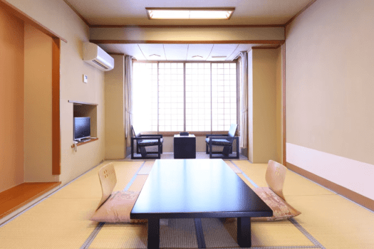 【低層階・景観なし 和室10畳】