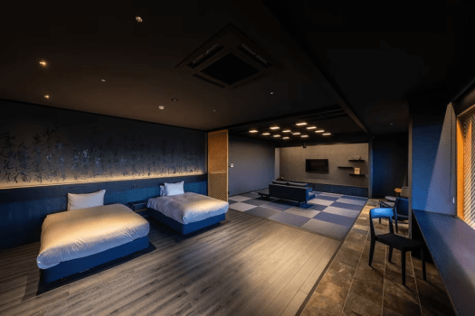 アーティストルーム 龍宮 【源泉かけ流し内風呂付】 禁煙