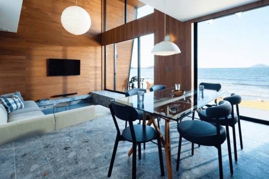 The Air ｜ 吹き抜け2フロアー構成（最大8名）