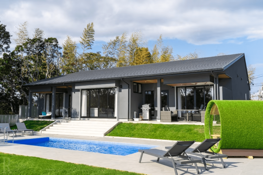 【1棟貸切／ルームチャージ】大人数で泊まるほどお得なラグジュアリーヴィラステイ｜素泊まり