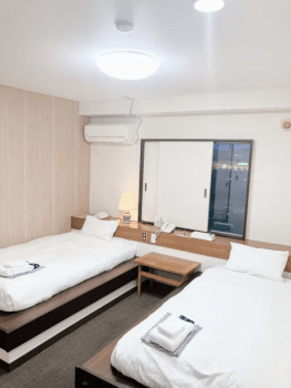 Stay with Your Dog♪【Pet-Friendly Twin Room】(For 1-2 Guests)