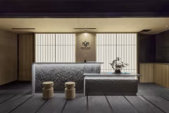 Front/Lobby