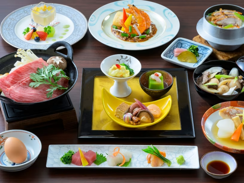 【山形牛すき焼き会席】まろやかな資質が魅力の山形牛を存分に味わう。