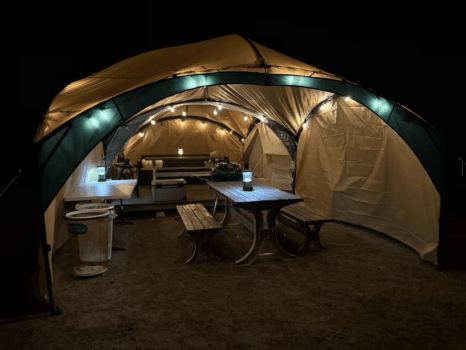 グランピングテント