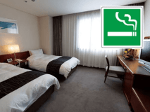 本館：ツイン＜広さ25.2㎡：ベット110&times;190＞