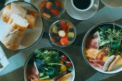 【お得な連泊プラン】【1泊朝食付】ザ・コンランショップがデザイン監修した唯一無二の客室（温浴施設「AQUAIGNIS GARDEN SPA」/「SHARE LOUNGE 軽井沢T-SITE」利用付）