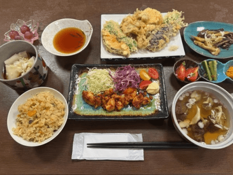 夕食