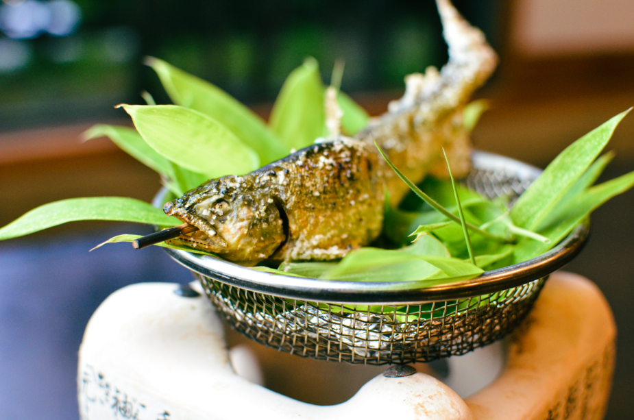 ★夏は鮎！季節のご馳走！　【川魚の王様】鮎×お惣菜バイキングコース■