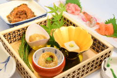 前菜、鯉、お刺身