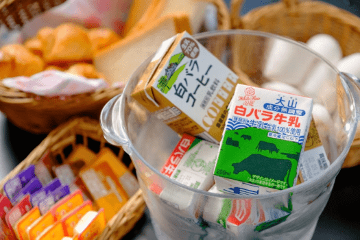 手作りの朝食ビュッフェ