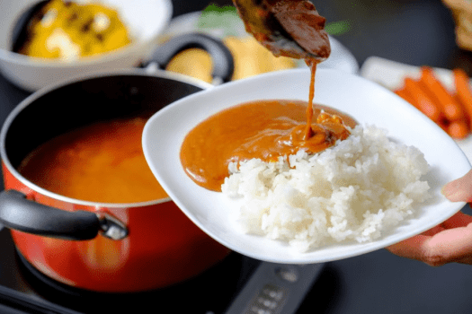 手作りの朝食ビュッフェ