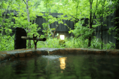 【離れ形式】露天風呂付和モダン風客室<8帖>