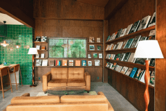 くつろぎのBOOKコーナー