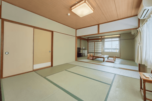 【和室8畳+10畳】バスなし・トイレ付（本館）