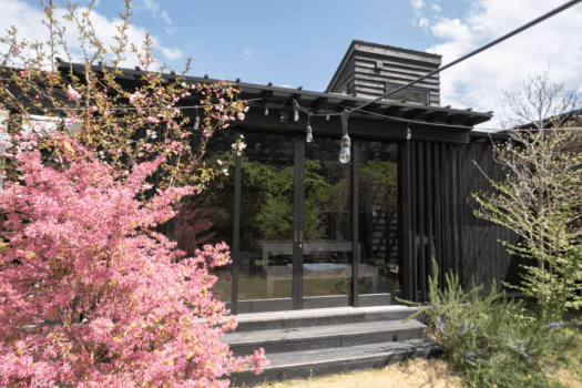 【素泊／温泉付き】街近で楽しむ源泉かけ流しステイ♪【HOUSE】(入湯税込) ※サウナなし