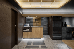 Front/Lobby