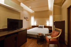 ＜本館＞洋室シングルB　【ダブルベッド／バス無】