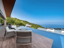 玄関棟（テラス）