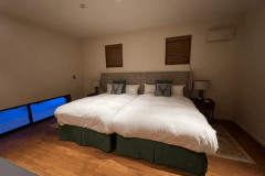 【ベッドルーム】