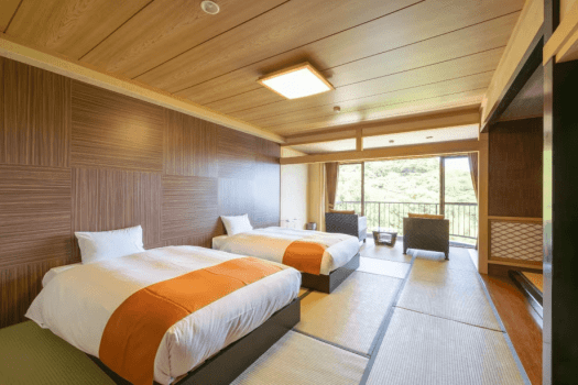 【禁煙】海眺め和ベットツイン（中央館）