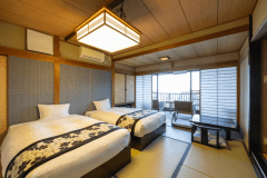 【露天風呂付き客室】檜の湯舟コーナールーム(2ベッド)　※禁煙