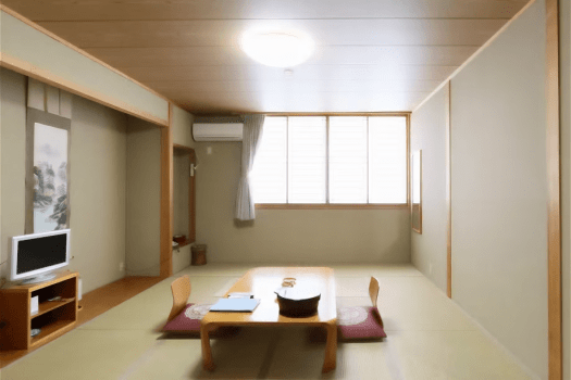 Japanese Style Room (12 Tatami) with Private Toilet [Non-Smoking / No Private Bath]