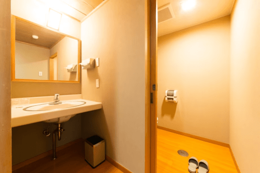 Japanese Style Room (12 Tatami) with Private Toilet [Non-Smoking / No Private Bath]