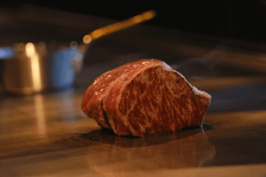 【開業記念｜鉄板焼】海の見える絶景カウンター席＜1部17:00〜＞／食を旅するオールインクルーシブプラン＜全8席＞