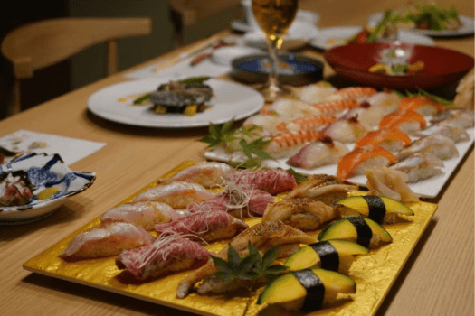 【鮨／個室ダイニング】 4名様以上のグループで楽しむ＜夕食個室＞オールインクルーシブステイ