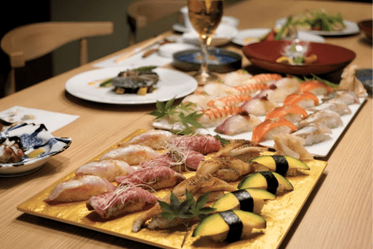 ＜8名～＞【鮨／個室ダイニング】 8名様以上のグループで楽しむ＜夕食個室＞オールインクルーシブステイ