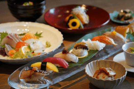 【鮨を楽しむ｜1泊2食付／夕食17:00～】海を眺める鮨カウンター「海におまかせコース」＆旬彩朝食
