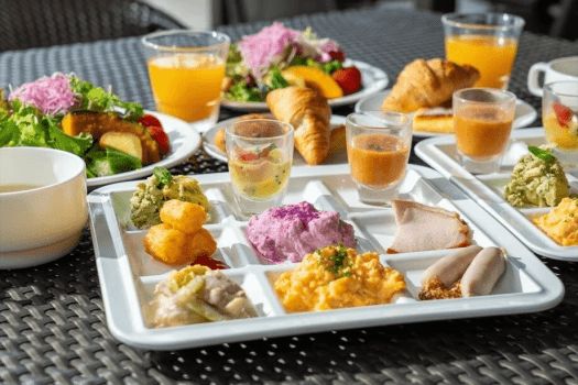 【Kafuu Retreat】3連泊限定Special Offer～館内レストランディナーお一人様1回無料特典付き（ブッフェ朝食付き）