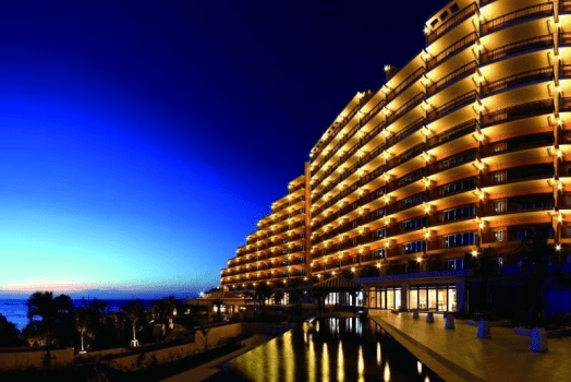 【3連泊以上】ホテル滞在を自由にカスタム　1室7000円分の館内利用券付（焼肉コース＆朝食付）