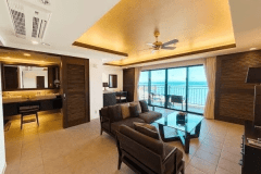 コンド棟　11F～12F　プレミアムスイート　ハリウッドツイン（1～2名様）　62～76平米