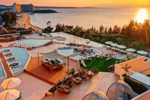 【クラブラウンジ付】【早特120】全室屋外ジェットバス付～寛ぎのAQUAステイ(朝食付)