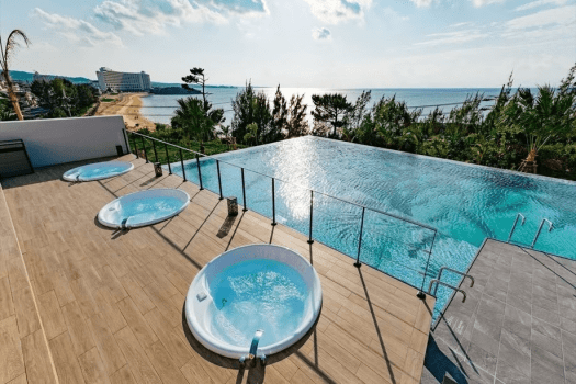 【クラブラウンジ付】【4/25-5/6限定】夕食は北京ダック食べ放題付♪BonFireディナービュッフェ （2食付）