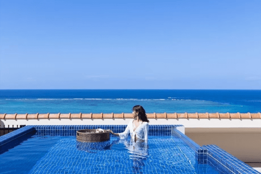 【クラブラウンジ付】【早特55】全室プライベートプール・屋外ジェットバス付きPOOL SUITE（お部屋のみ）